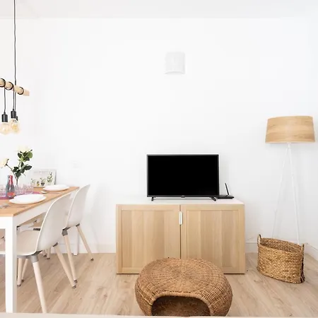 Home2book Relax White Wood Apartment, Pool 公寓 德尔锡伦西奥海岸