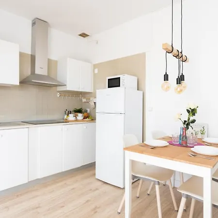 Home2book Relax White Wood Apartment, Pool * 德尔锡伦西奥海岸