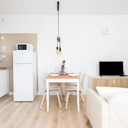 Home2book Relax White Wood Apartment, Pool *